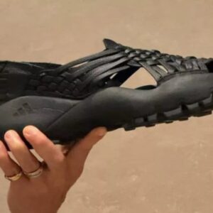 adidasin ayakkabisi cumhurbaskanini cildirtti 548HfNLZ