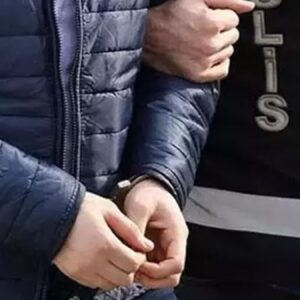 interpolun kirmizi bultenle aradigi dolandirici mersinde yakalandi vnmQWG9y