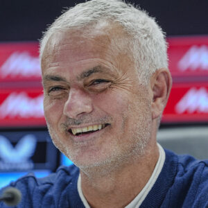 jose mourinhodan galatasaraya gonderme UUWQQgbi