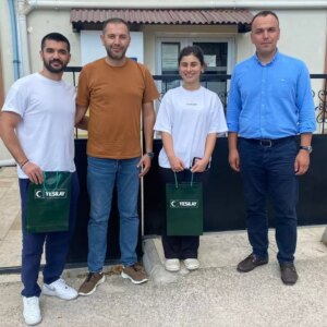 yesilay amasyada saglik calisanlarini ziyaret etti pljmGdGw