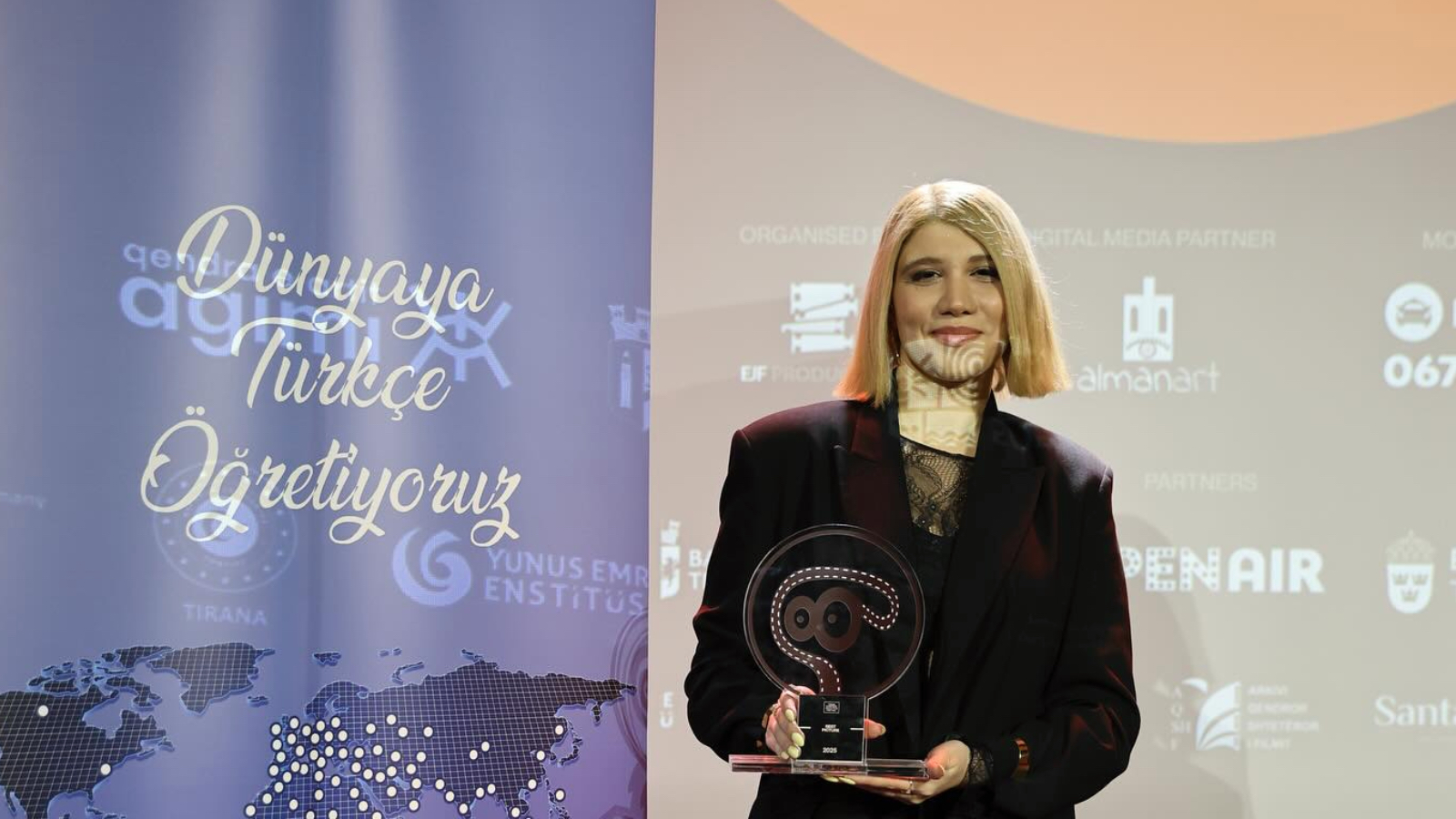 adresi olmayan ev filmi arnavutlukta odule layik goruldu zhXMy4VZ