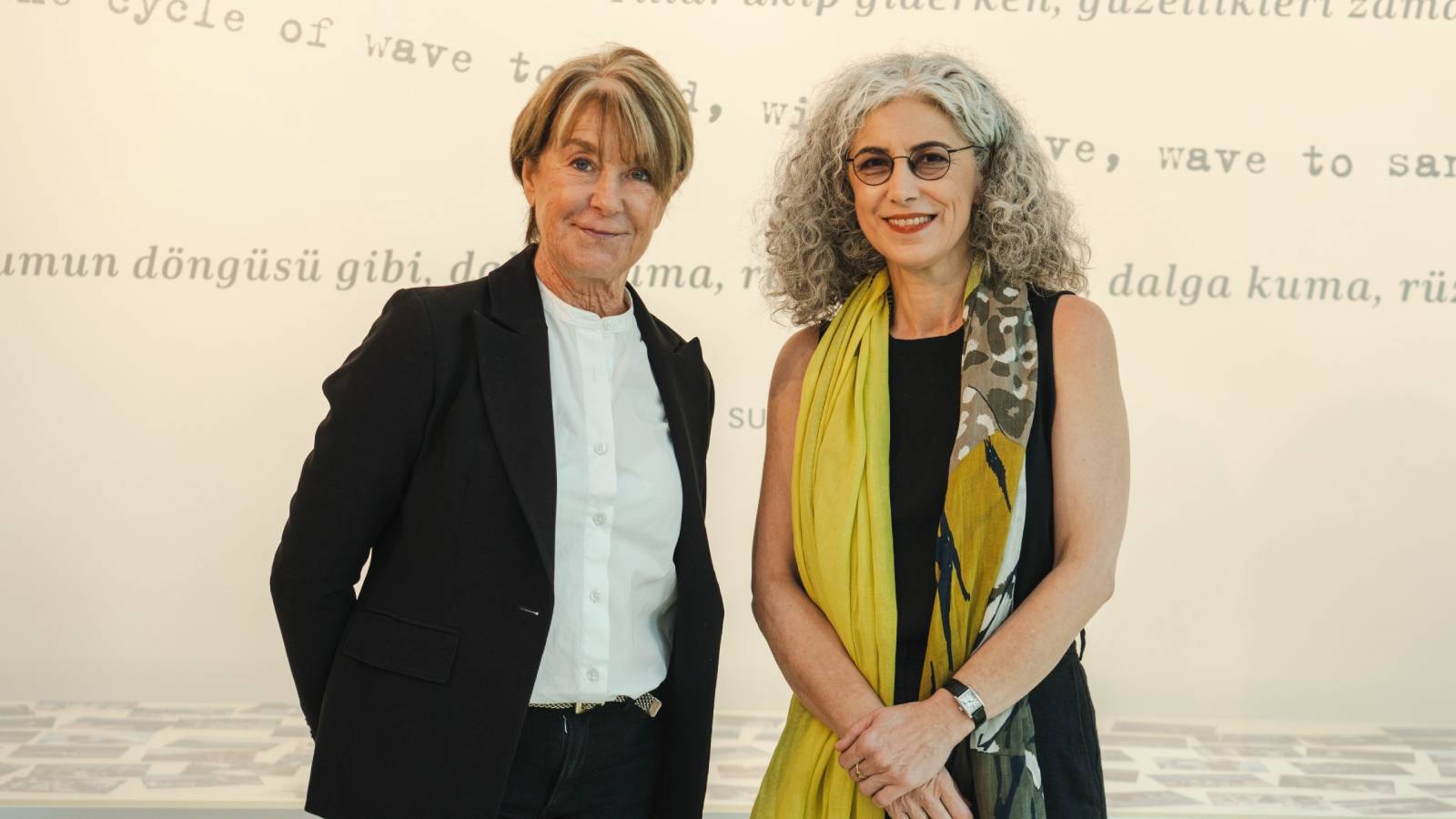 feminist sanatci suzanne lacynin birliktetog ther sergisi sabanci universitesi sakip sabanci muzesinde acildi quJYWRJk