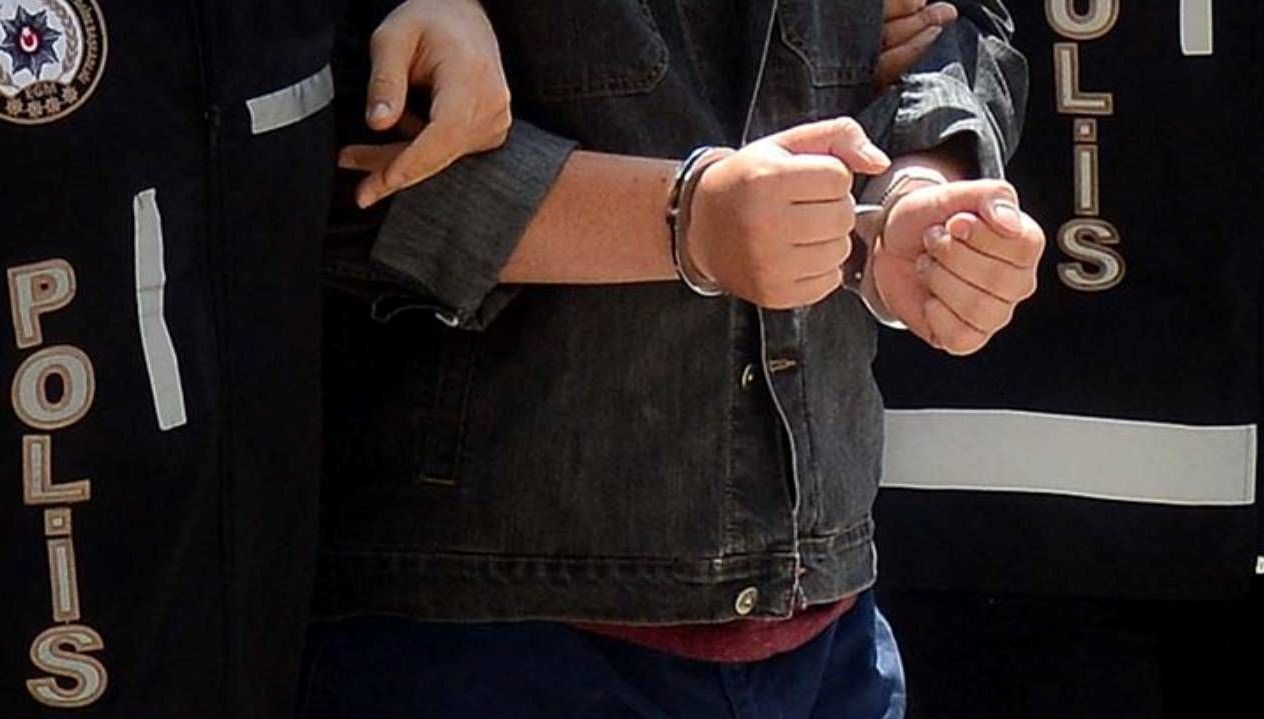 fetonun emniyet yapilanmasina operasyon 16 gozalti 4KJeEdRI