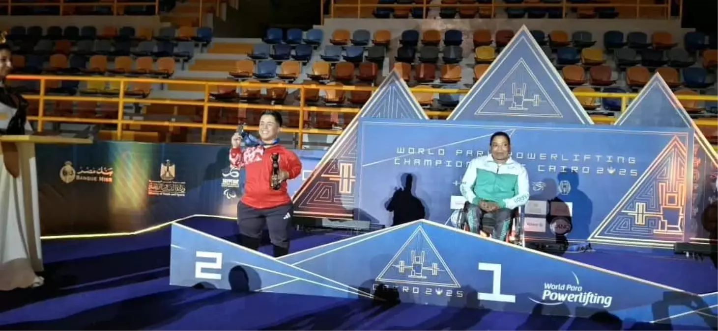 besra duman dunya bedensel engelliler halter sampiyonasinda gumus madalya kazandi aMLzcmdx.jpg