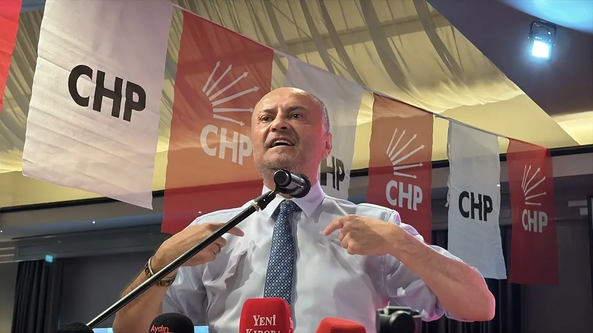 chp aydin kongresinde hikmet saatci yeniden baskan muBY2O5L.jpg