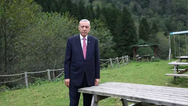 Erdoğan’ın Rize Programında ‘Güvenlik Sofrası’ Harcamaları Tartışma Yarattı: 13 Milyon TL!
